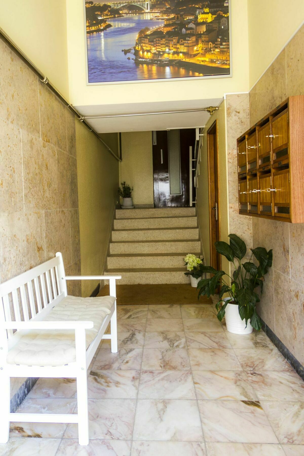 Liiiving In Porto | Downtown Delight Apartments Luaran gambar